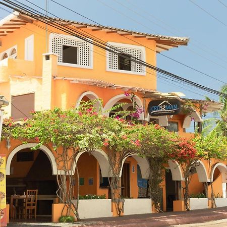 Hotel Crossman Пуэрто-Айора Экстерьер фото