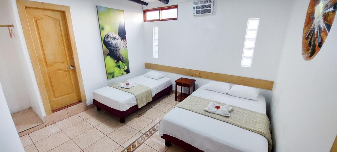 Hotel Crossman Пуэрто-Айора Экстерьер фото