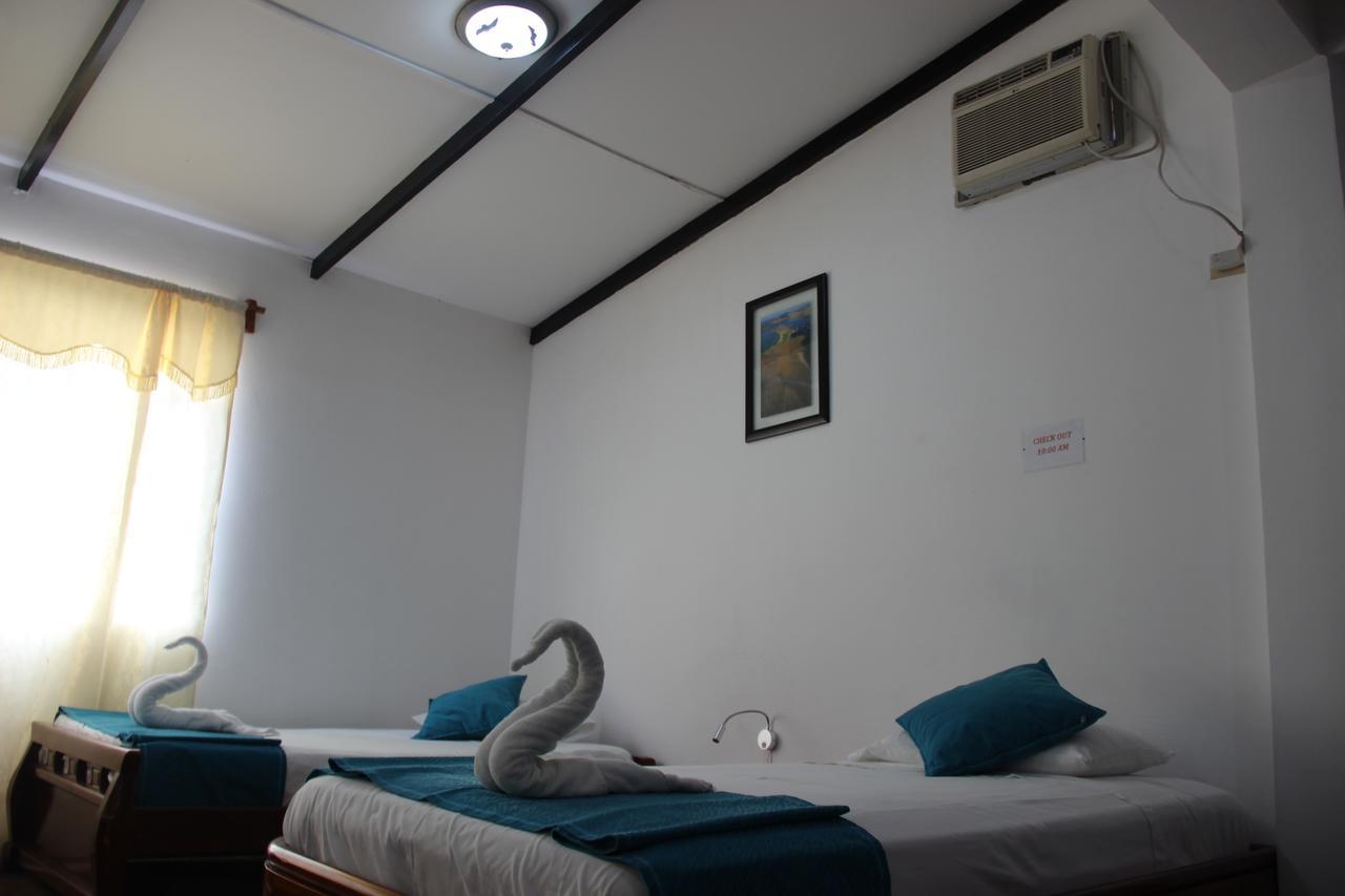 Hotel Crossman Пуэрто-Айора Экстерьер фото