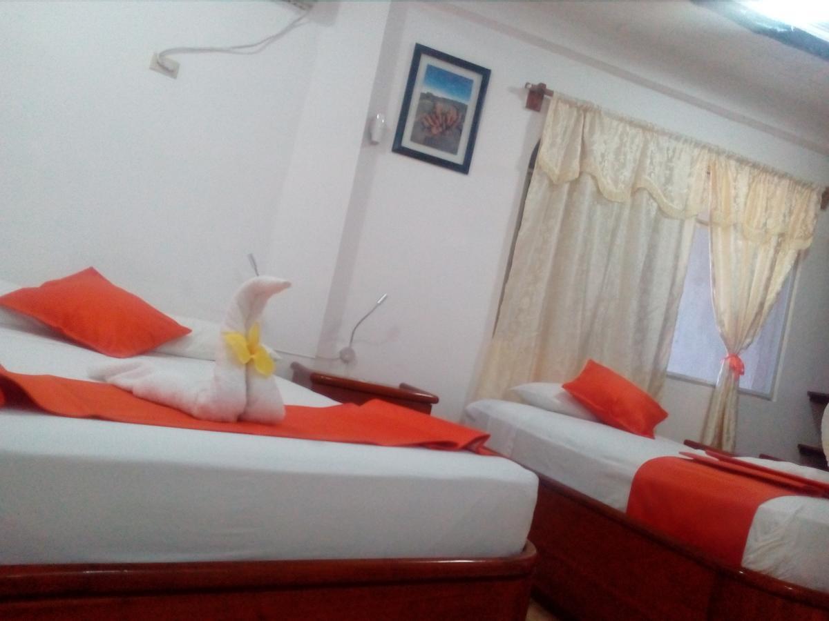Hotel Crossman Пуэрто-Айора Экстерьер фото